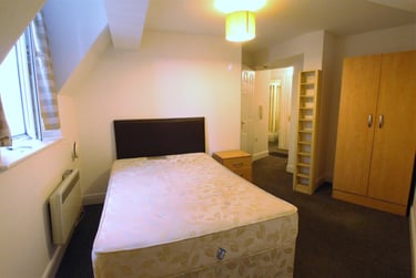 1 bed studio, Westmorland Road, Newcastle Upon Tyne, Newcastle, NE14EG - Image 2